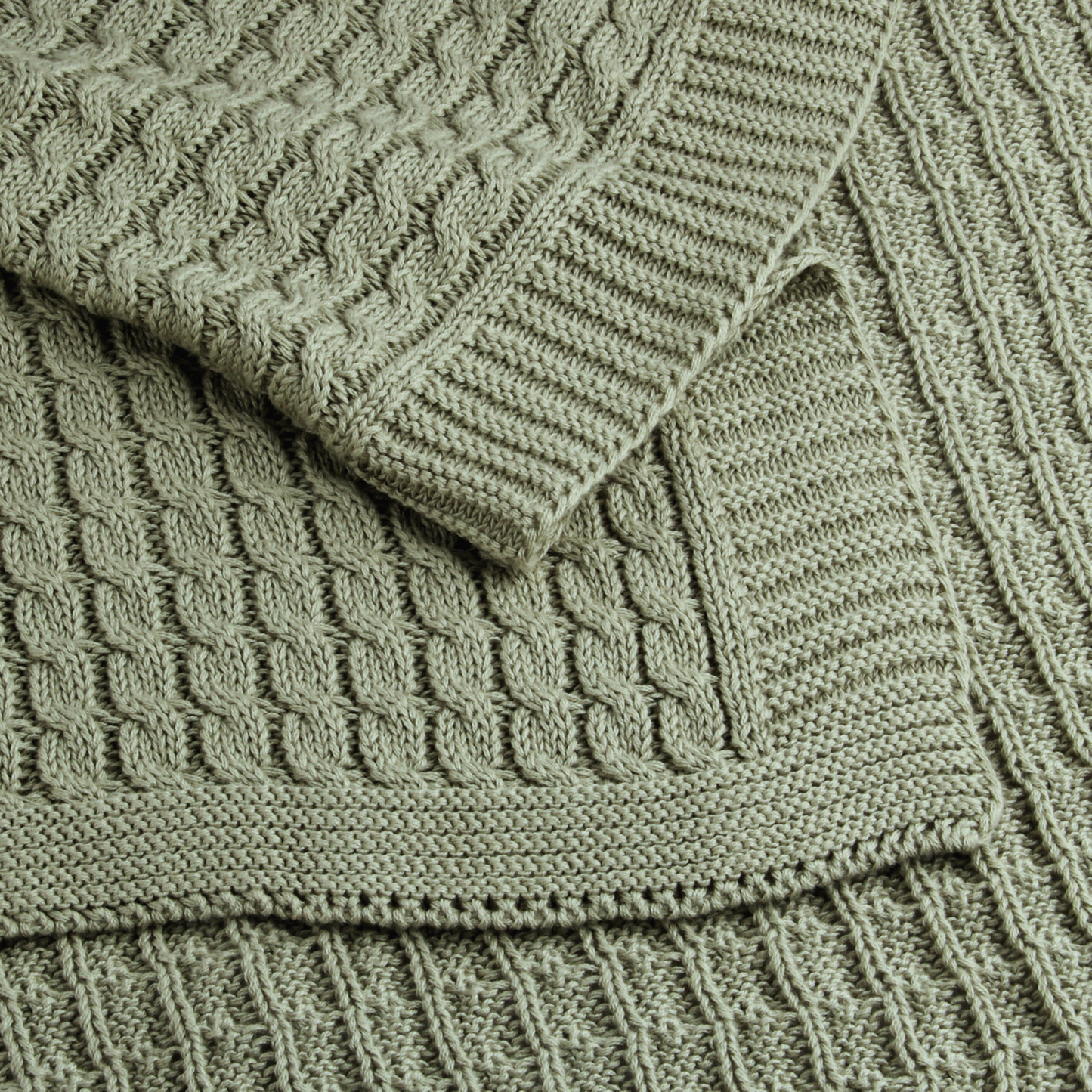 Cute Cables Baby Throw