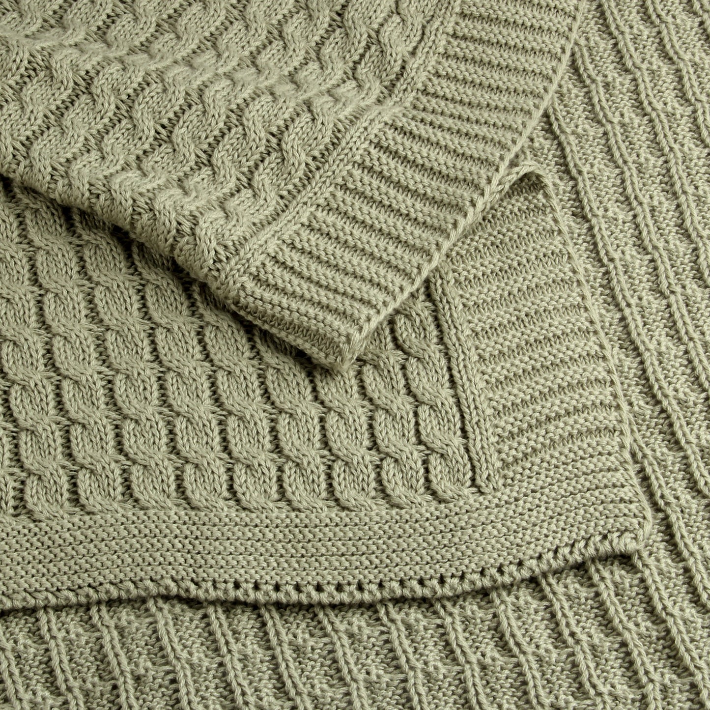 Cute Cables Baby Throw